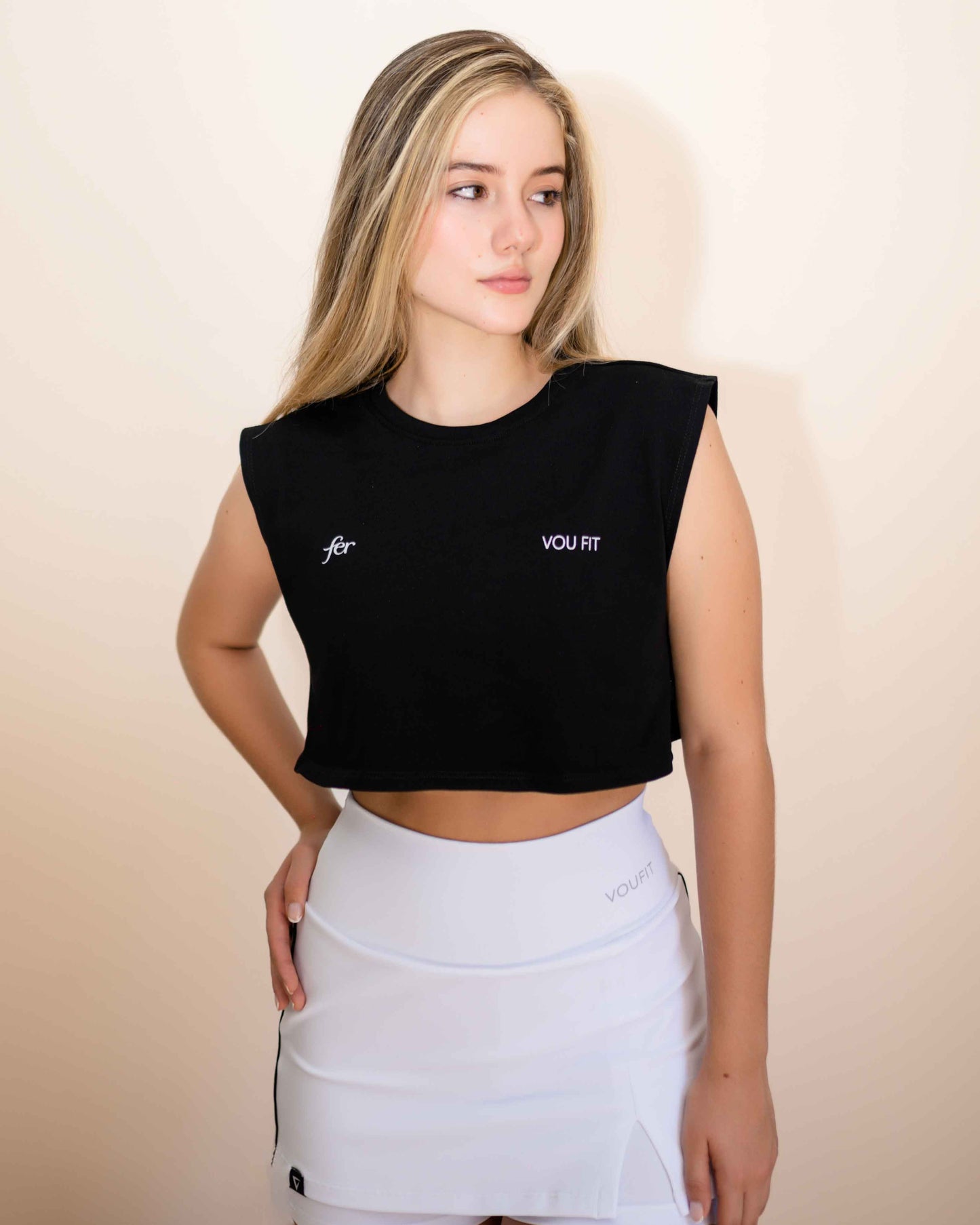 Camiseta Corta Aura Negra