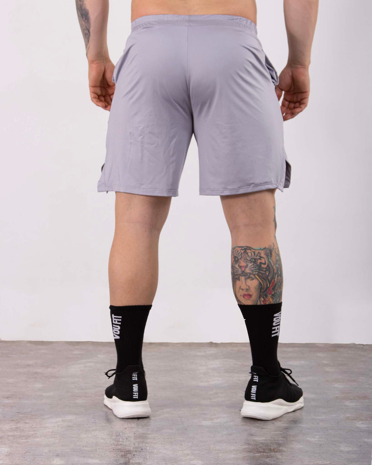 Pantaloneta Abertura Gris Claro - voufit