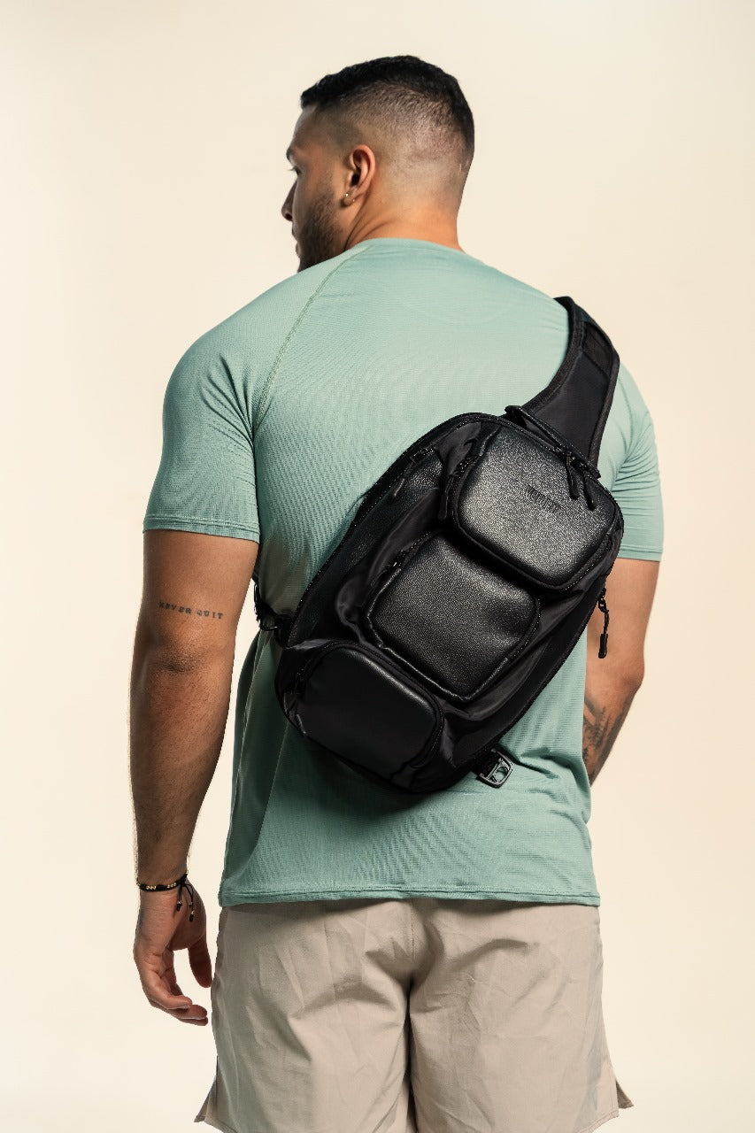 Cangurera Nomad Negro