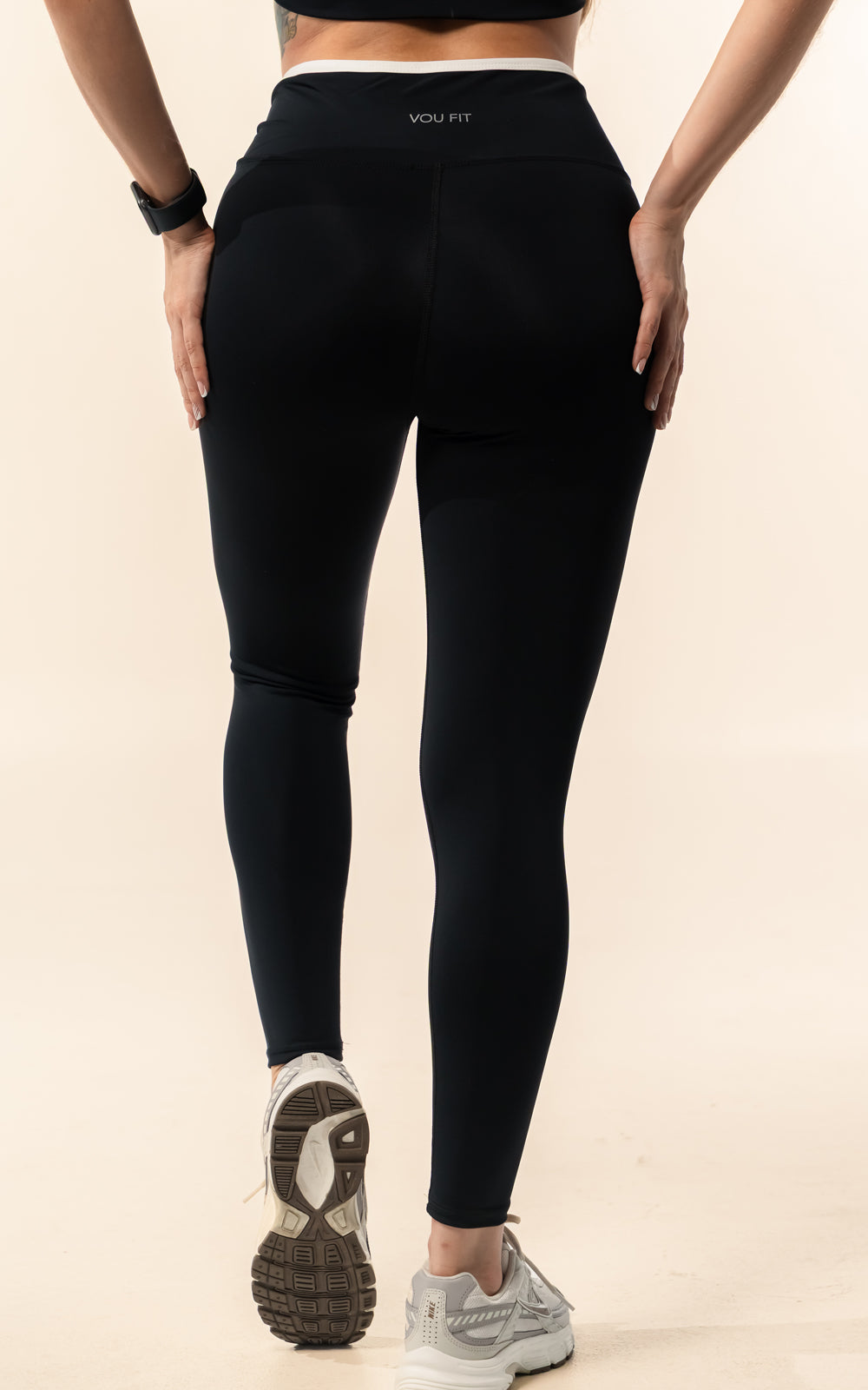 Leggin Aural Negro