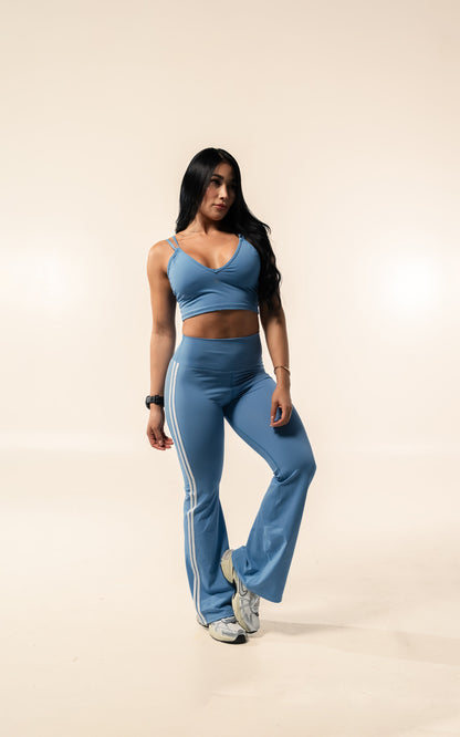 Top Delta Sky blue
