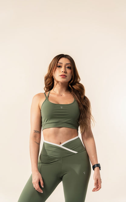 Top Nova Verde militar