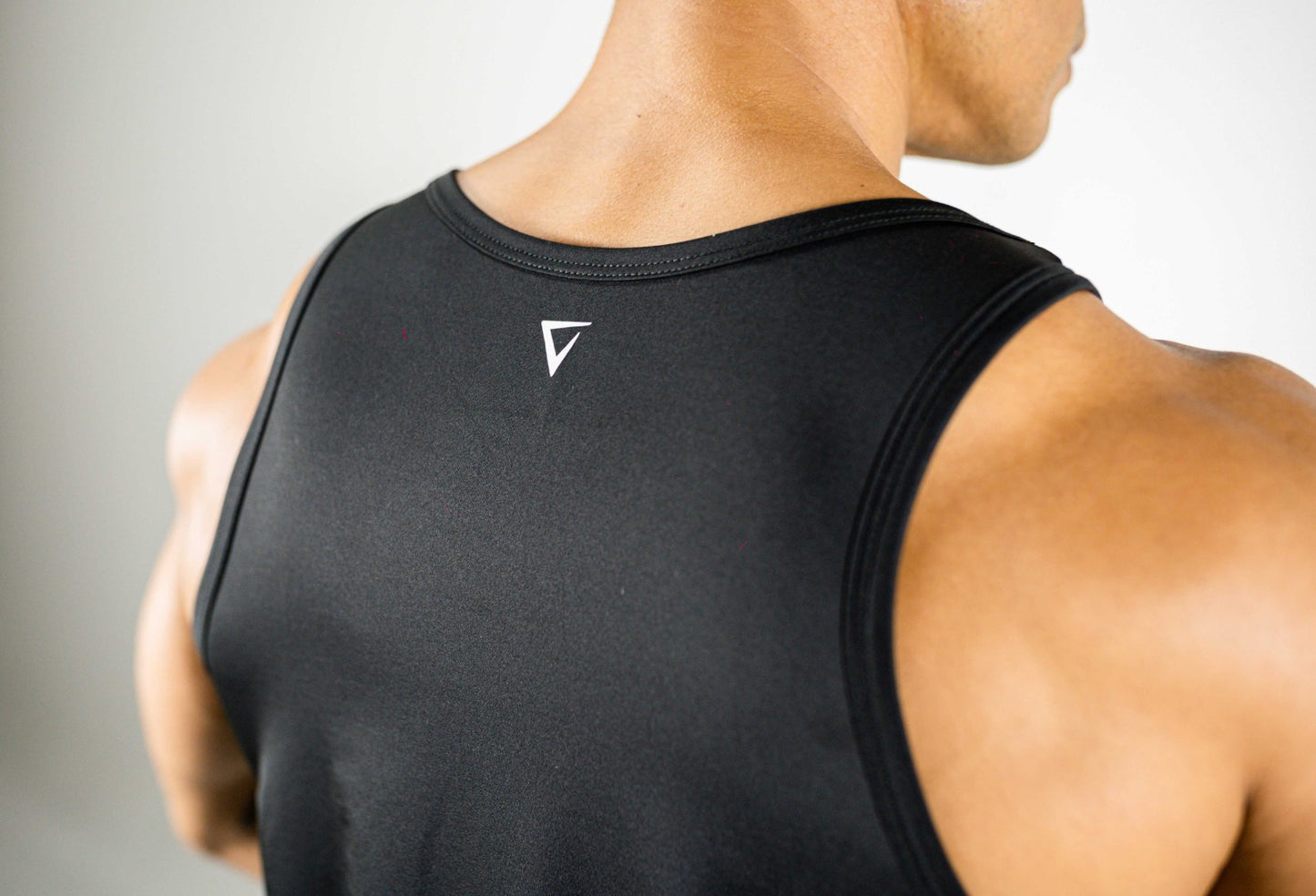 CAMISILLA ATHLETIC SYNERGY NEGRO
