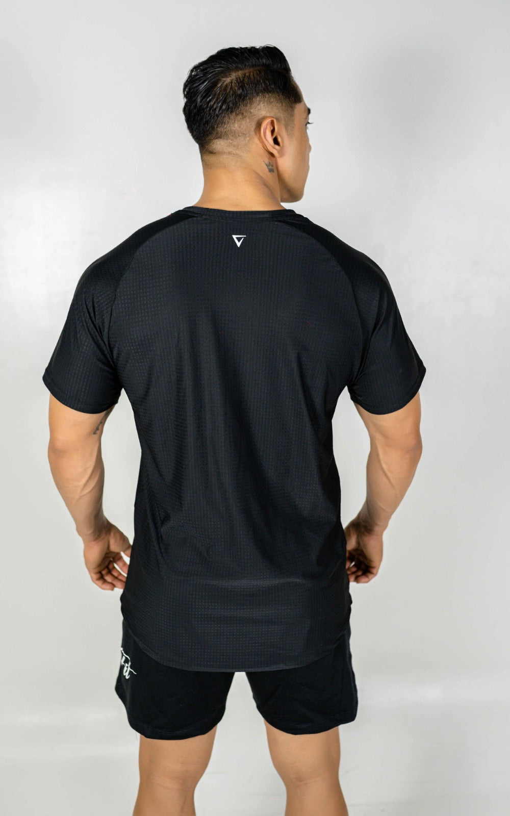 Camiseta Ranglan Synergy Negra