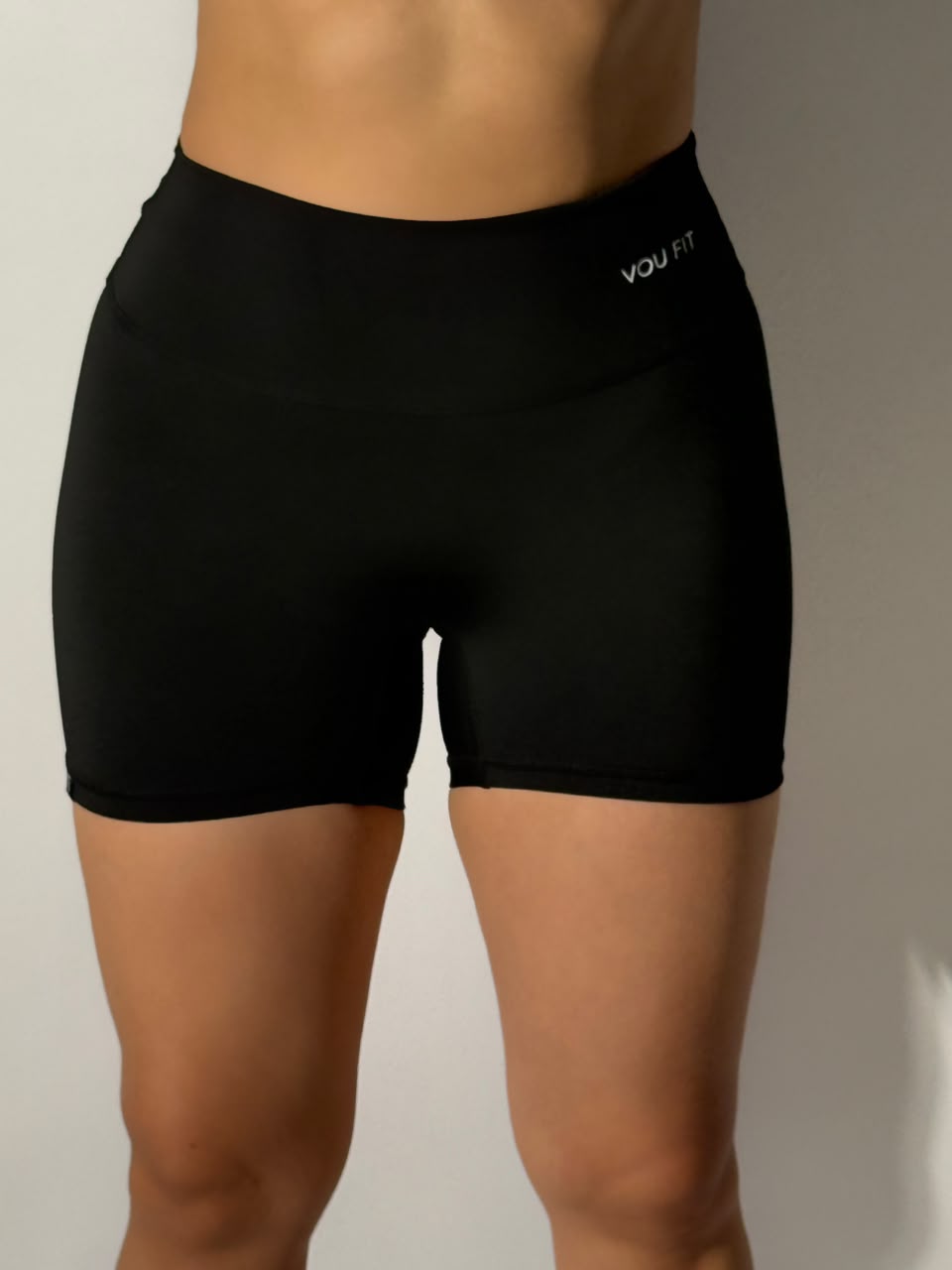 Short Classic Black